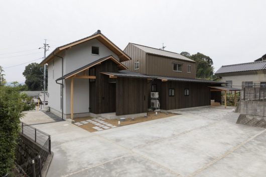 中山の家