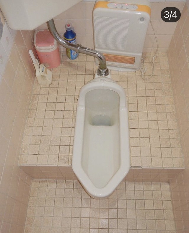 １Ｆビフォー写真。１Ｆ、２Ｆ合わせて約１週間の工事となりました。